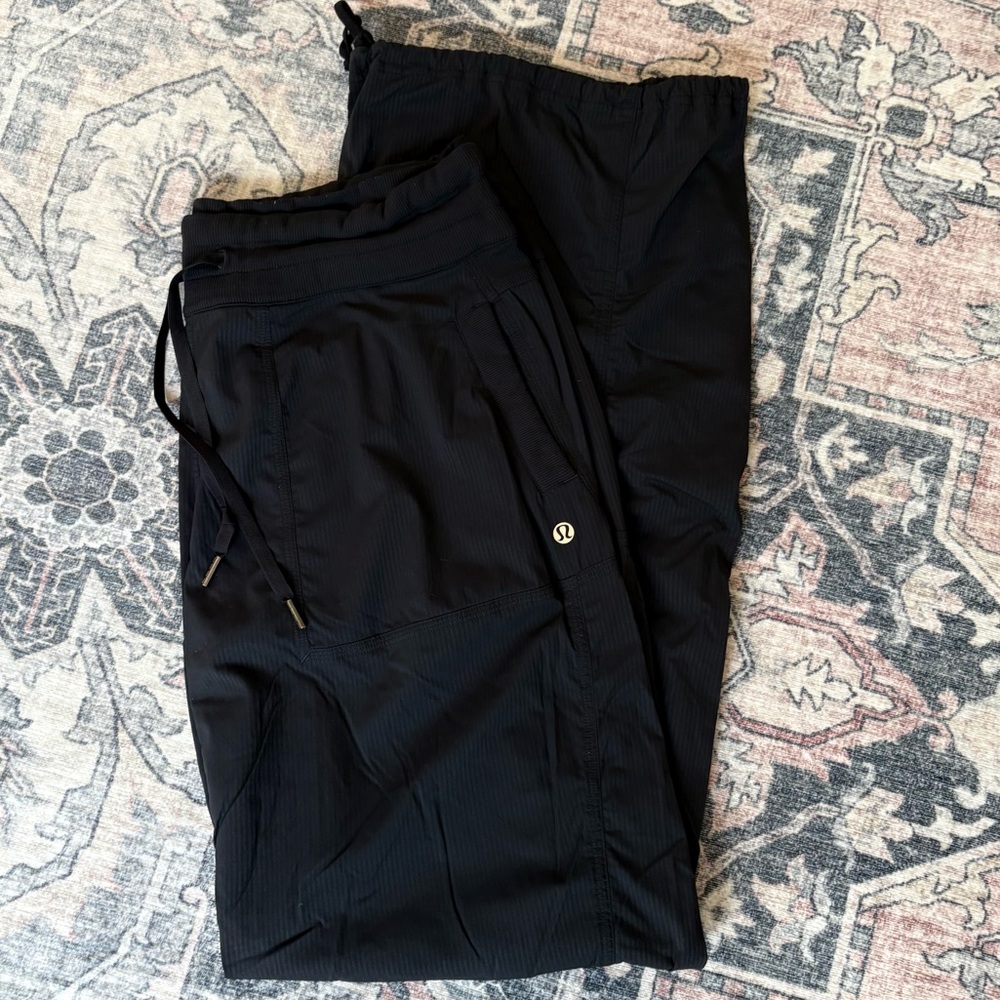 🖤 Lululemon Dance Studio Pant, black, size 12 🖤